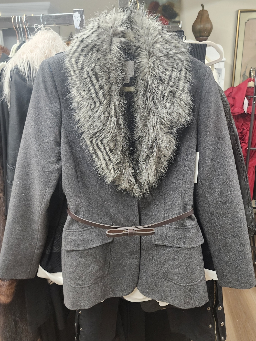 Halogen Gray Wool-Blend Blazer with Faux Fur Trim